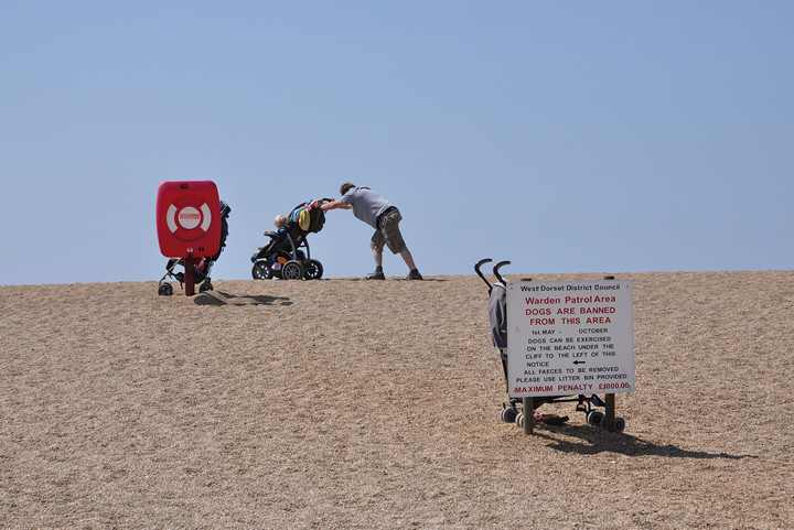 Beside the sea. Photo 10