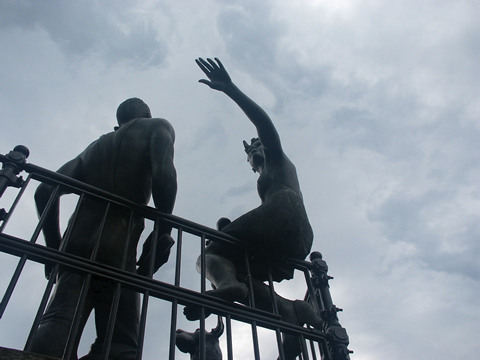 Statues, Cardiff Bay