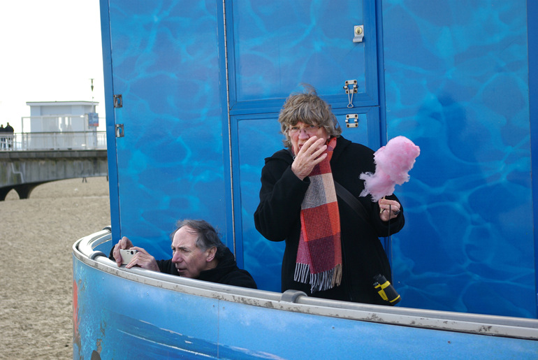 Beside the sea. Photo 4