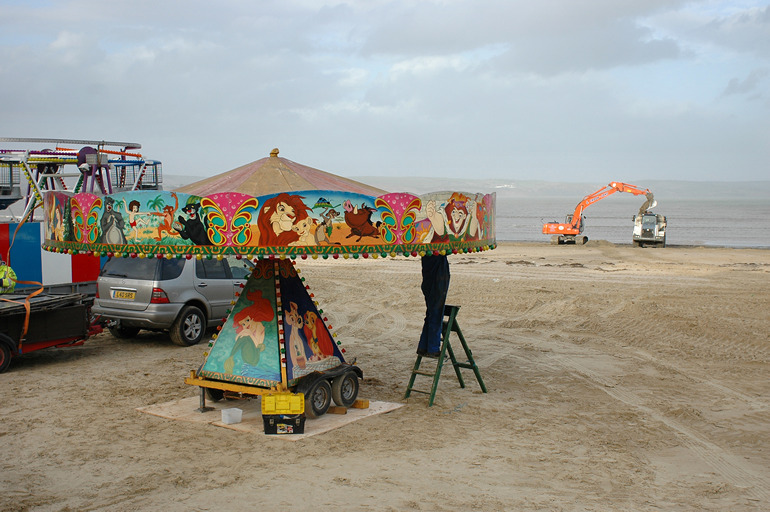 Beside the sea. Photo 34