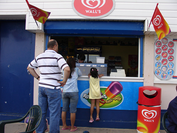 Waiting for ice creams, Bournemouth