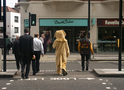 bear crossing, London