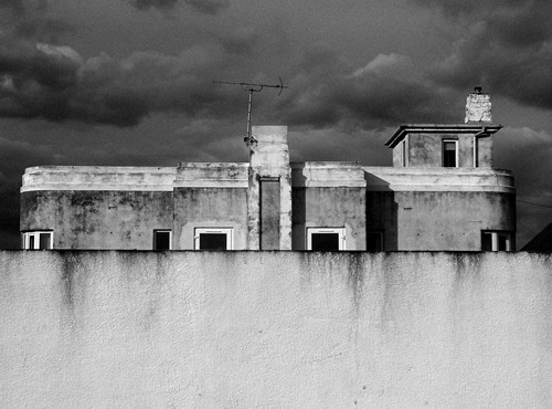 Over the wall I, Bognor